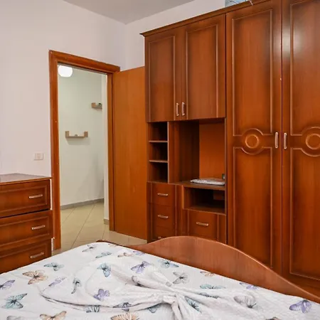 Aura Apartaments29 Durres